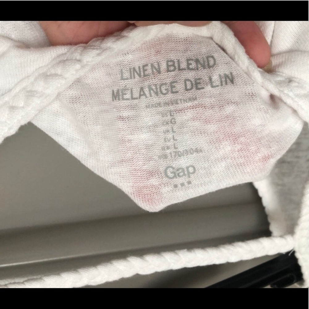 Linen Top - Picture 5 of 5